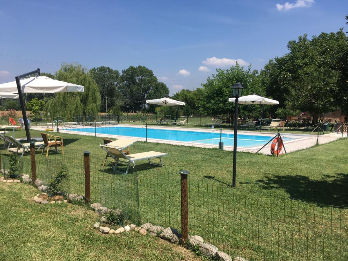 Agriturismo La Cascinetta 피에베디첸토 외부 사진