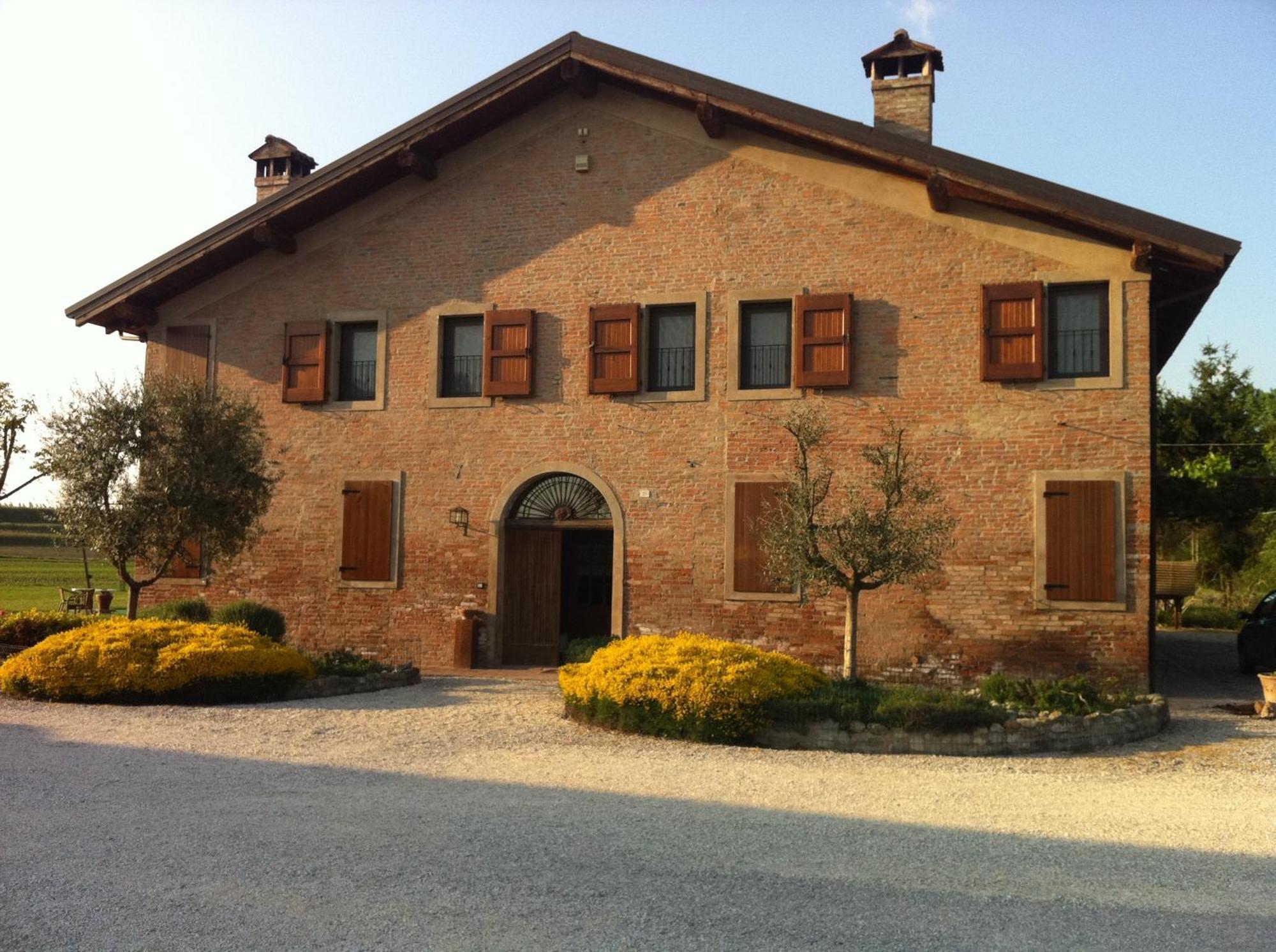 Agriturismo La Cascinetta 피에베디첸토 외부 사진