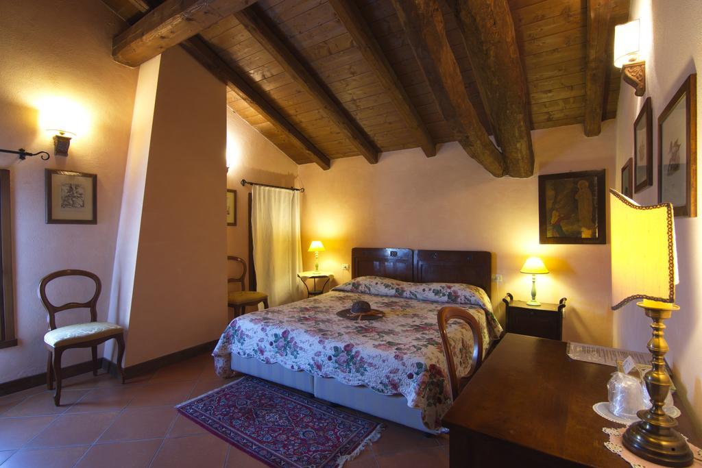 Agriturismo La Cascinetta 피에베디첸토 외부 사진