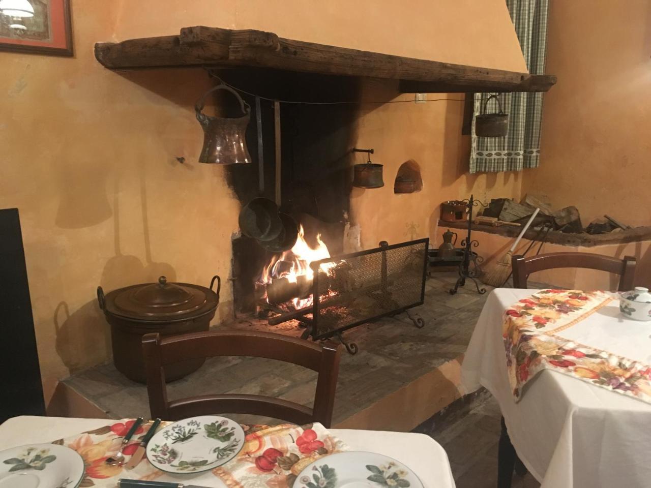 Agriturismo La Cascinetta 피에베디첸토 외부 사진