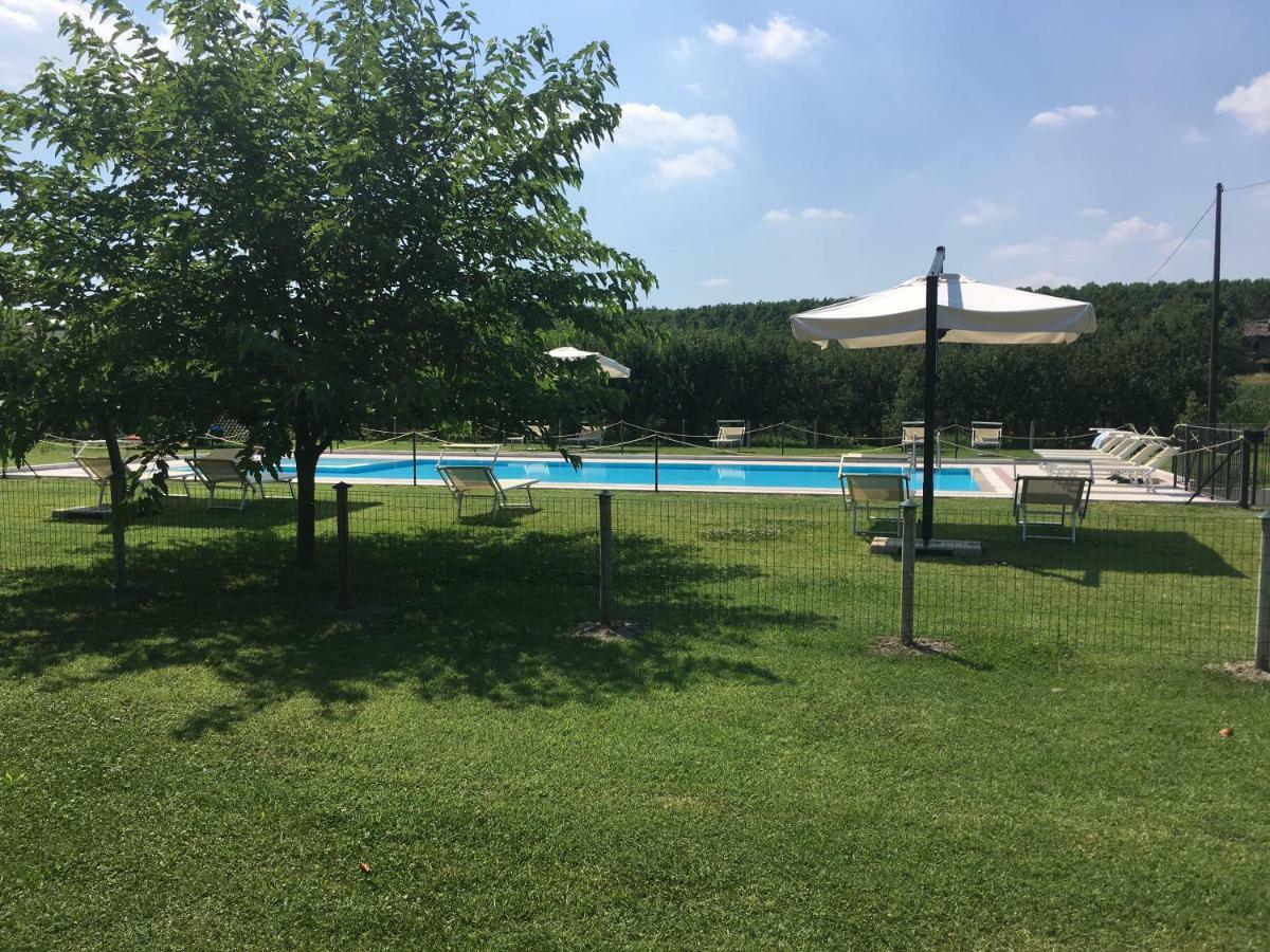 Agriturismo La Cascinetta 피에베디첸토 외부 사진